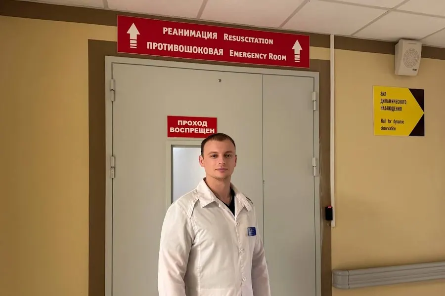 В БСМП спасли 70‑летнего мужчину с множественными осложнениями: желудочное кровотечение, декомпенсированная сердечная недостаточность, поражение лёгких и почек. Лечение длилось более двух месяцев, пациент вернулся к самостоятельной жизни.