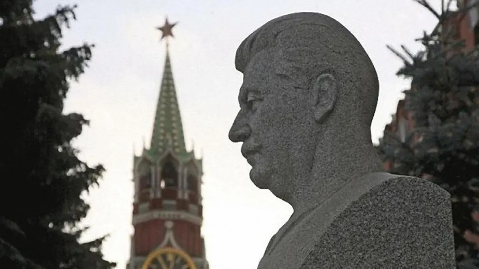 Длительное отсутствие главы Центробанка Эльвиры Набиуллиной и сообщения о кадровых перестановках в правительстве породили обсуждения о смене экономического курса и возможном переходе к модели мобилизационной экономики.