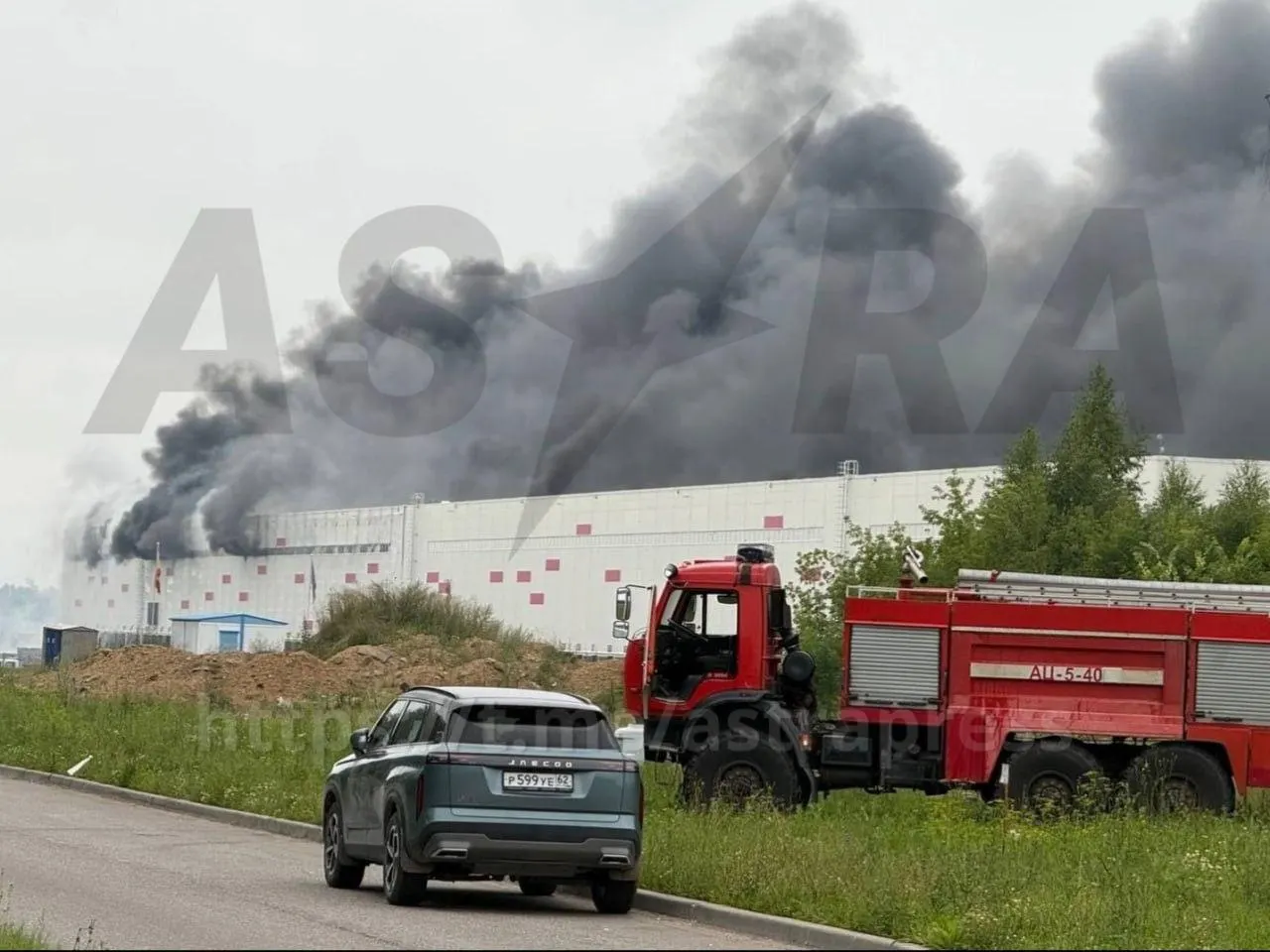 За ночь в нескольких регионах зафиксировали удары беспилотников и связанные с ними пожары, разрушения и задержания; есть жертвы и пострадавшие.