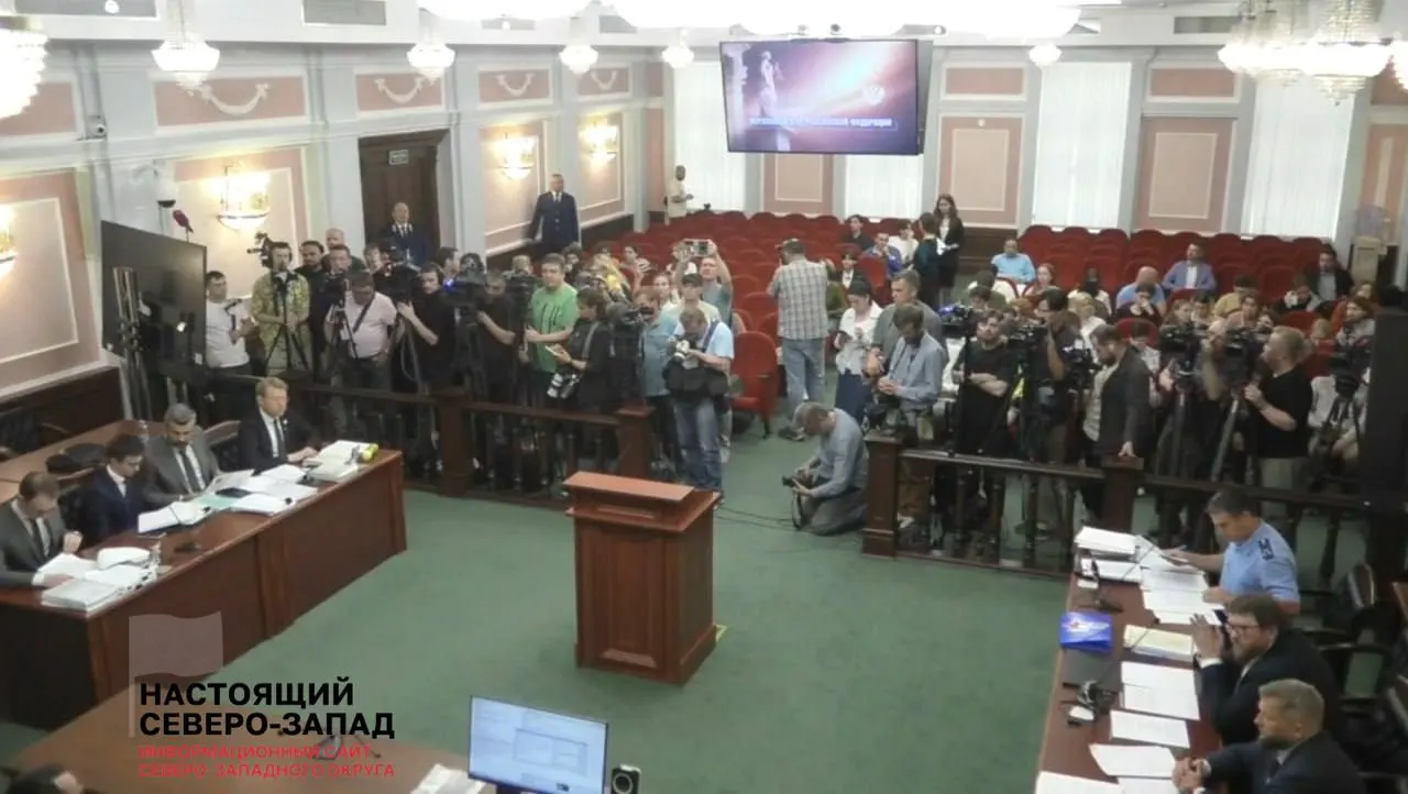 Партия «Родина» подала иск против оппозиционной организации, обвиняя её в нарушениях и попытке оказать агитацию; суд может отменить регистрацию федерального списка на выборах.