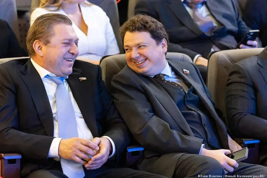 После заседания Законодательного собрания представители региона рассказали о достигнутом взаимодействии с федеральными структурами и планах на ближайшее время.