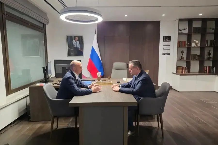 Обсуждена схема финансирования на три года; обозначены риски неосвоения средств и необходимость новой методики распределения.