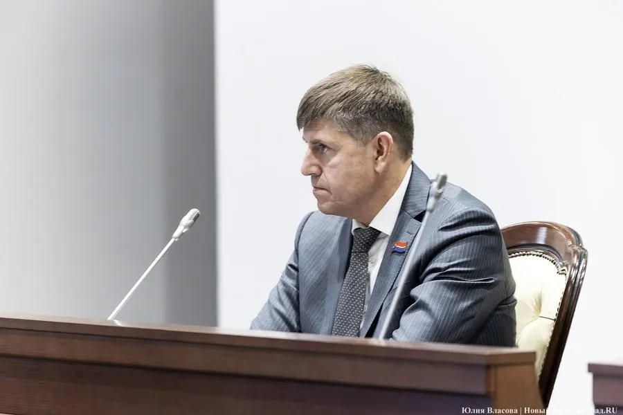 Доходы бюджета региона растут, но расходы идут быстрее и перераспределяют сроки крупных объектов капитального строительства.