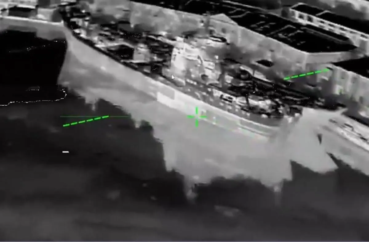 В ходе ночной операции в Севастополе и на аэродроме Бельбек были поражены три военных корабля, истребитель МиГ‑31 и ряд объектов военной инфраструктуры.