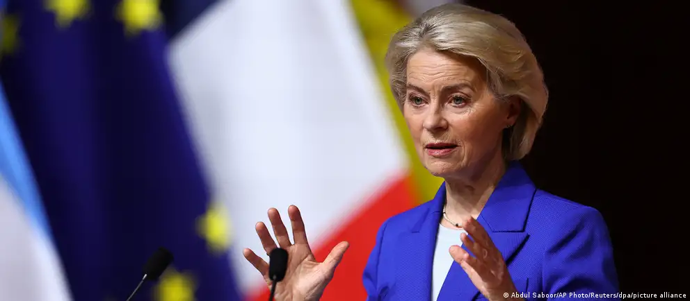 Глава Еврокомиссии утверждает, что ужесточение ограничений в сети в России направлено на сокрытие от населения экономических последствий санкций и роста цен.