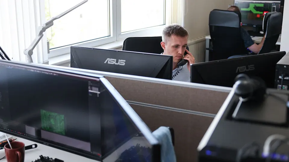 Российские компании планируют использовать иностранное программное обеспечение как минимум до 2030–2031 годов, несмотря на курс на импортозамещение и возможные новые ограничения для коммерческого сектора.