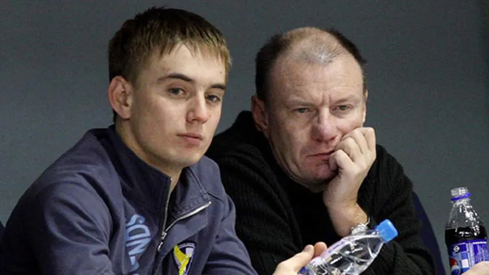 Управление ФНС по Кировской области подало в Арбитражный суд Москвы заявление о банкротстве Василия Потанина из‑за задолженности свыше миллиона рублей; слушание назначено на 25 июня, счета уже заблокированы.