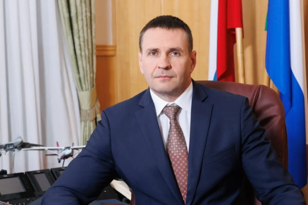 Из‑за участия предприятий в СВО регион не успевает восполнить нехватку МРТ. Жители вынуждены ездить по 50 км до медучреждений, а власти просят год на обновление оборудования.