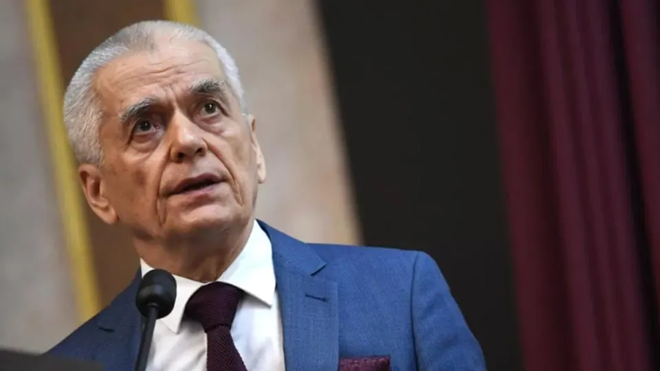 Академик РАН предупредил, что резкая смена климата и часовых поясов делает заграничные поездки на майские праздники стрессом для организма. На фоне экологической аварии в Туапсе спрос на отдых в ряде регионов существенно сократился.