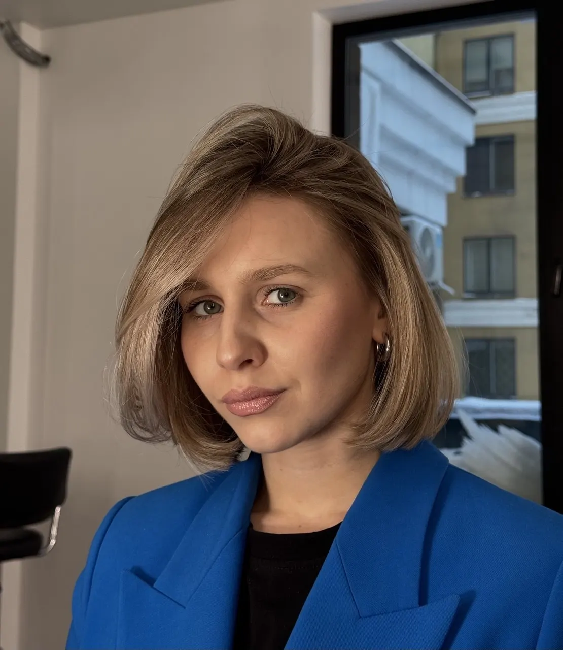 Блогерка из Санкт‑Петербурга направила досудебную претензию после того, как в эфире показали её рилс о добровольной госпитализации при биполярном расстройстве; она требует удаления сюжета, опровержения и материальной компенсации.