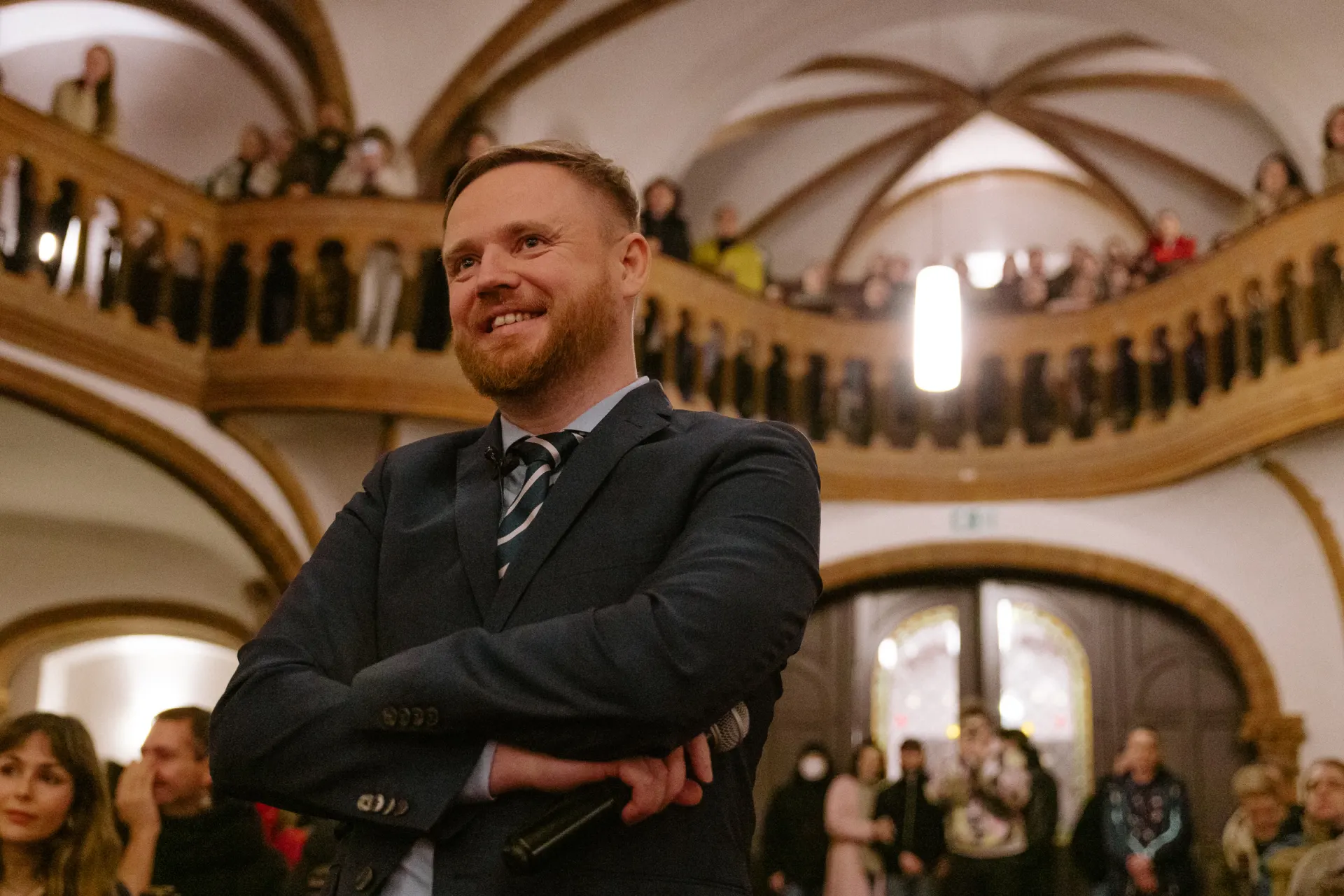 Прокуратура Дзержинского района Оренбурга утвердила обвинительное заключение по делу против журналиста Максима Курникова об уклонении от исполнения обязанностей «иностранного агента». Материалы направлены в суд, обвиняемому грозит до двух лет лишения свободы.