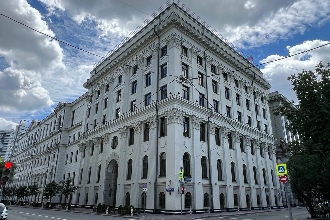 Судебный департамент при Верховном суде России снял с публичного доступа многолетнюю судебную статистику о преступности и работе судов, указав, что информация «временно недоступна». Ранее в ходе войны с Украиной власти уже ограничивали доступ к ряду статистических данных.