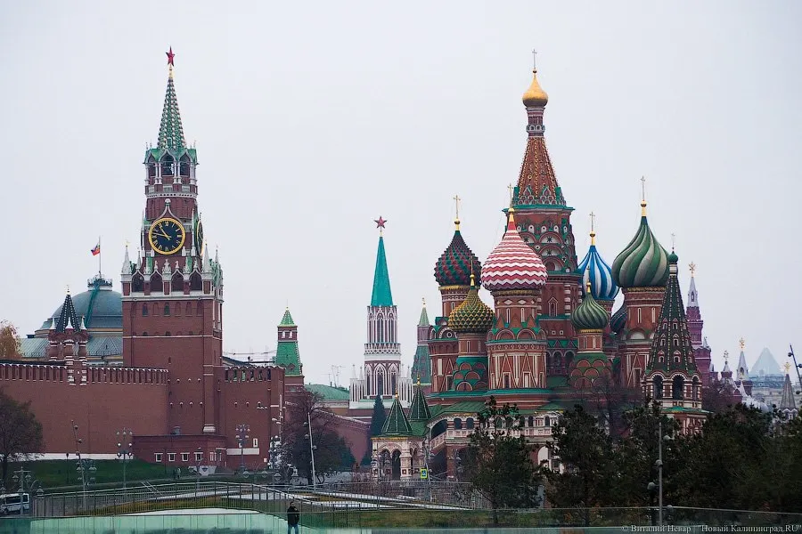В московском представительстве Калининградской области организуют культурные, просветительские и просветительские инициативы, экскурсии и поездки для болельщиков, а также специальные транспортные решения к 80‑летию региона.