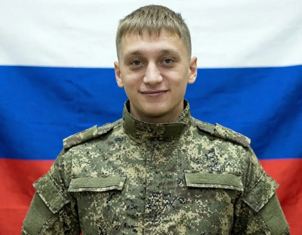 23-летний студент из Бурятии, заключивший контракт на службу в войсках беспилотных систем, погиб под Луганском спустя три месяца после подписания контракта.