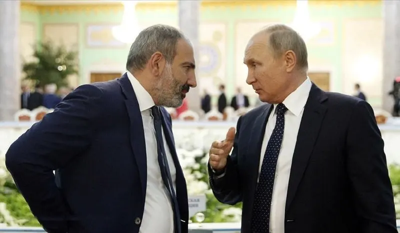 Ведомство объяснило запрет необходимостью защиты фитосанитарного благополучия: при проверках в импортной цветочной продукции из Армении обнаружены карантинные объекты.