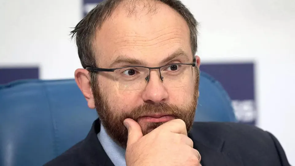 Заместитель председателя синодального отдела РПЦ заявил, что массовые отключения мобильного интернета — не катастрофа, а напоминание о хрупкости технологий и важности духовных ценностей.