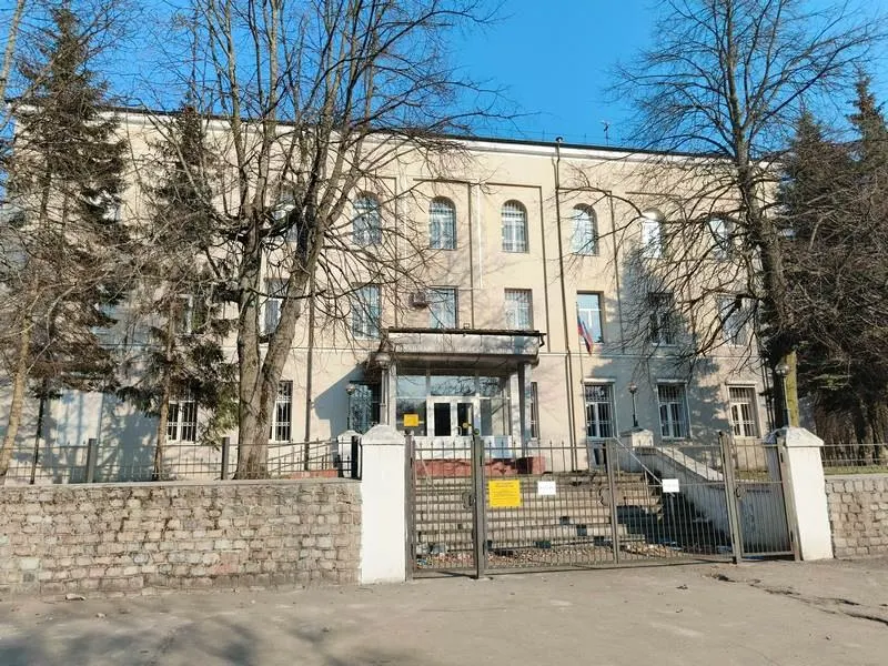 В Московском районном суде начнётся процесс по делу организованной группы, в состав которой входила сотрудница банка. Ей и другим обвиняемым инкриминируют хищения с использованием доступа к клиентским данным и подставных номеров телефонов.
