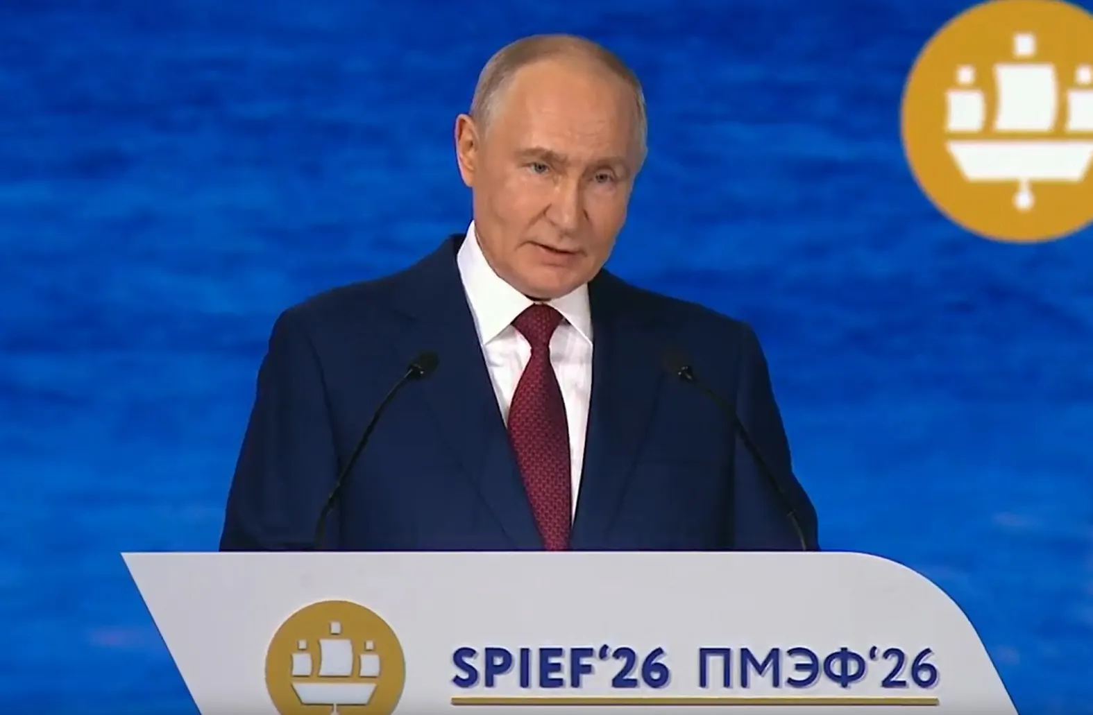 По словам президента, России нужны договорённости, рассчитанные на длительную историческую перспективу.