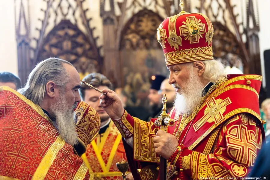 В Калининграде пройдут богослужения в Кафедральном соборе Христа Спасителя и освящение памятника святому князю Владимиру на Соборной площади.