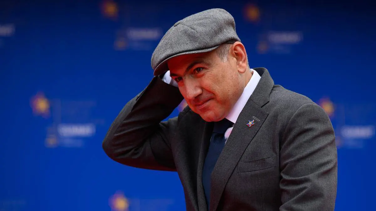 Президент направил Пашиняну поздравительную телеграмму по случаю 51-летия.
