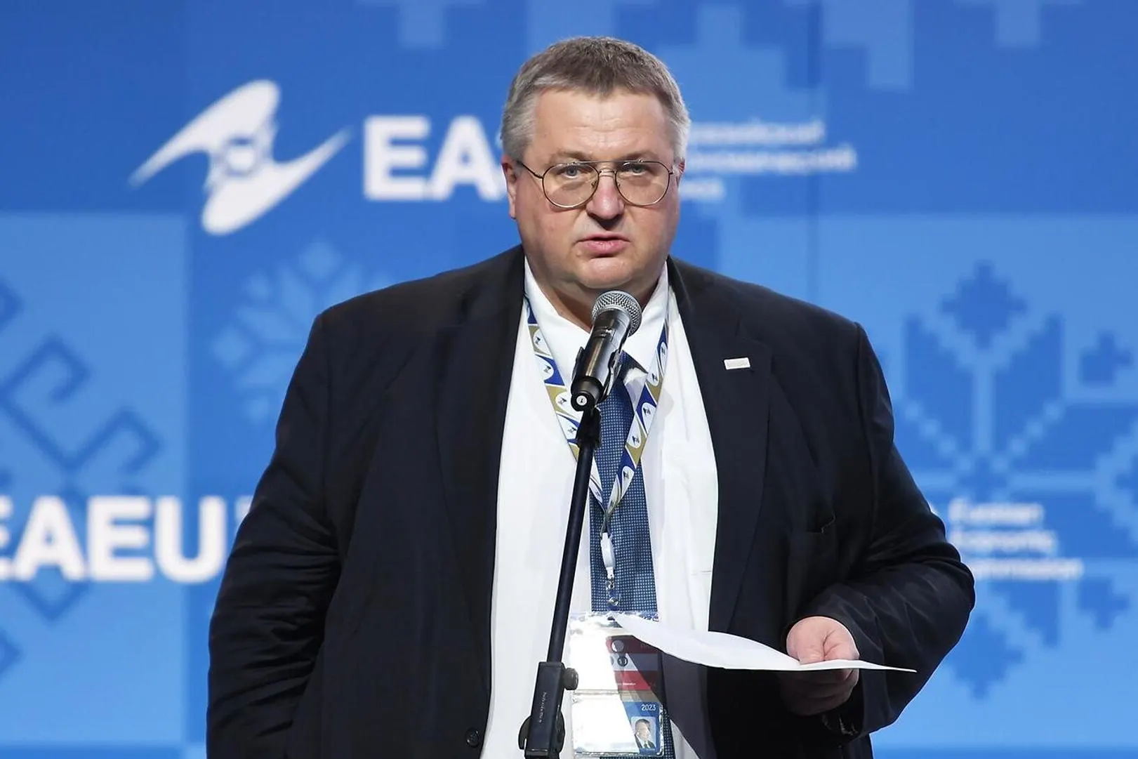 Вице‑премьер Алексей Оверчук сообщил, что в договоре ЕАЭС нет процедуры приостановки или исключения членов, но вопрос будет изучен к декабрю; дальнейшие меры зависят от итогов парламентских выборов в Армении.