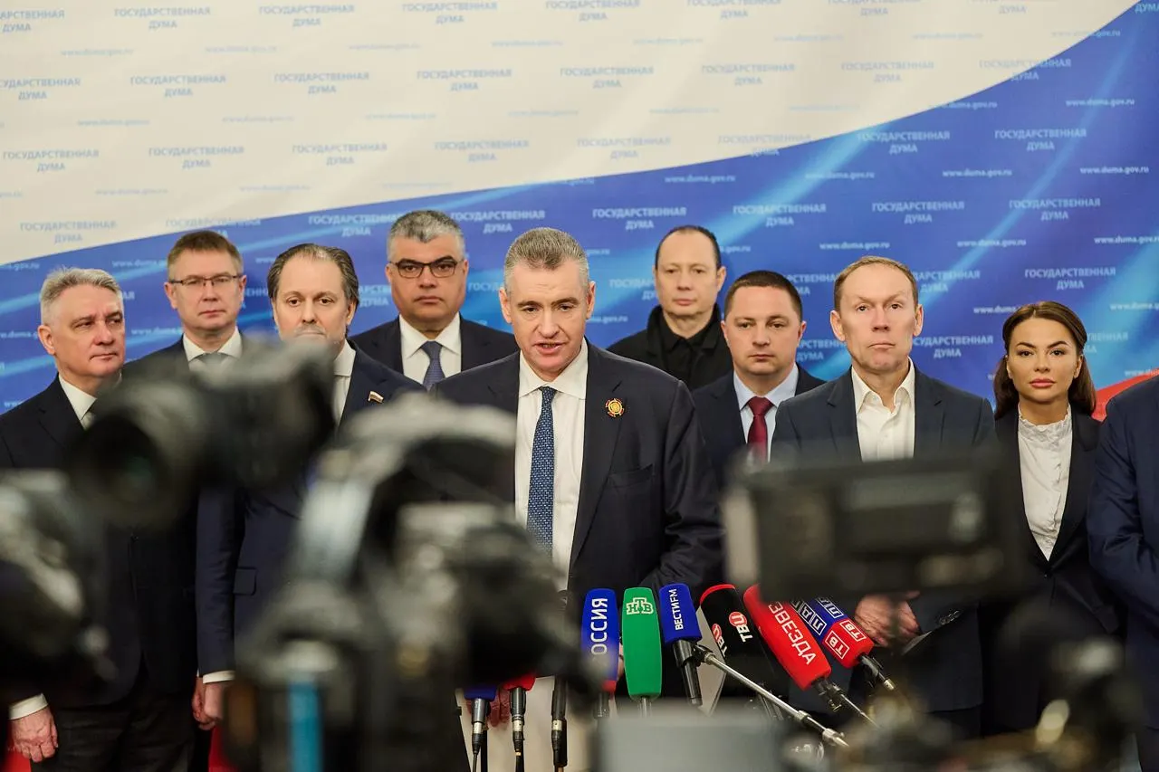 Партия внесла в правительство законопроект об отмене ряда штрафов, которые, по её мнению, утратили смысл — от наказаний за потерю паспорта до штрафов за тонировку и случайный сбор грибов.