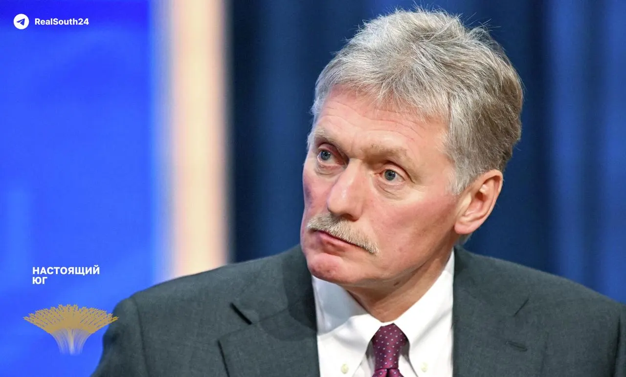 Пресс‑секретарь президента впервые публично признал, что спецоперация на Украине переросла в «настоящую войну», обвинив западные страны в прямом участии и назвав удары по гражданским объектам террористическими.