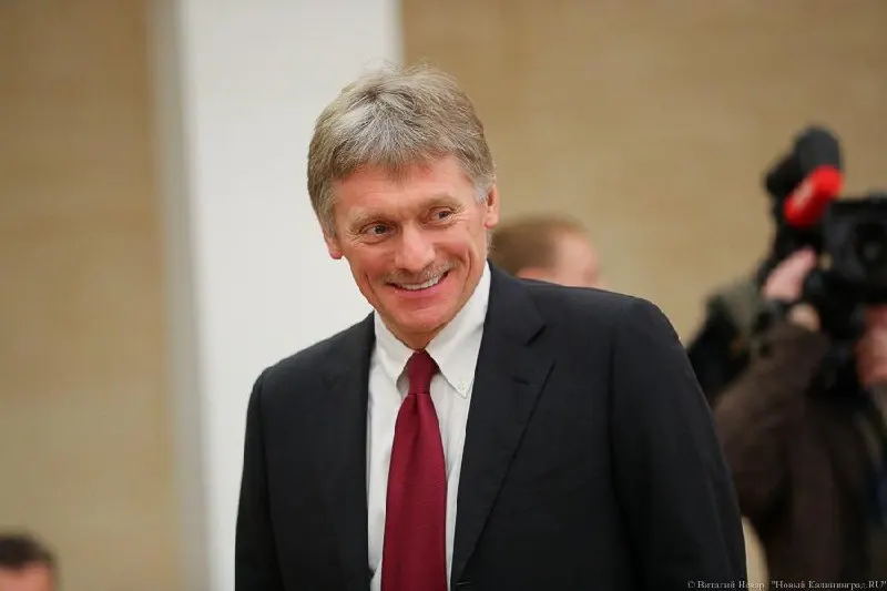 Пресс‑секретарь главы государства Дмитрий Песков подчеркнул, что вопросы снабжения, развития и финансирования Калининградской области находятся на постоянной повестке дня федеральных властей.