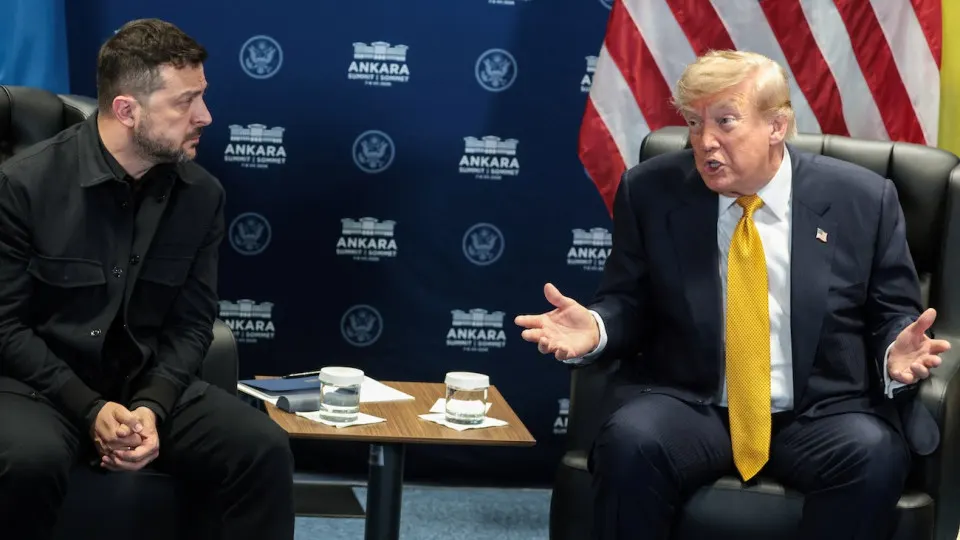 На саммите НАТО в Анкаре Дональд Трамп высказался в пользу атак по глубоким целям внутри России, отметив, что это эскалация, но она может приблизить завершение конфликта. По оценкам, в июне число ударов по российским регионам резко выросло и затронуло значительную часть территории страны.