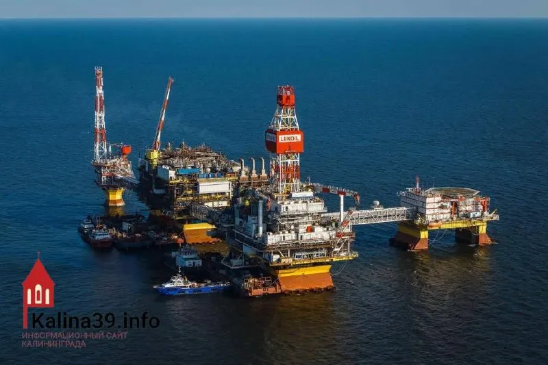 Лукойл может до конца 2026 года оформить лицензию на шельфовый участок «Надежда» в Балтийском море рядом с Куршской косой; ранее проект сталкивался с экологическими рисками.