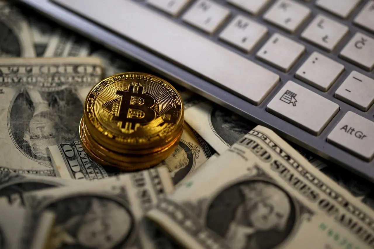 Криптобиржа Binance сотрудничала с российскими силовыми структурами в деле о финансировании терроризма; в материалах упоминаются переводы, документы и попытки доступа к данным пользователей.