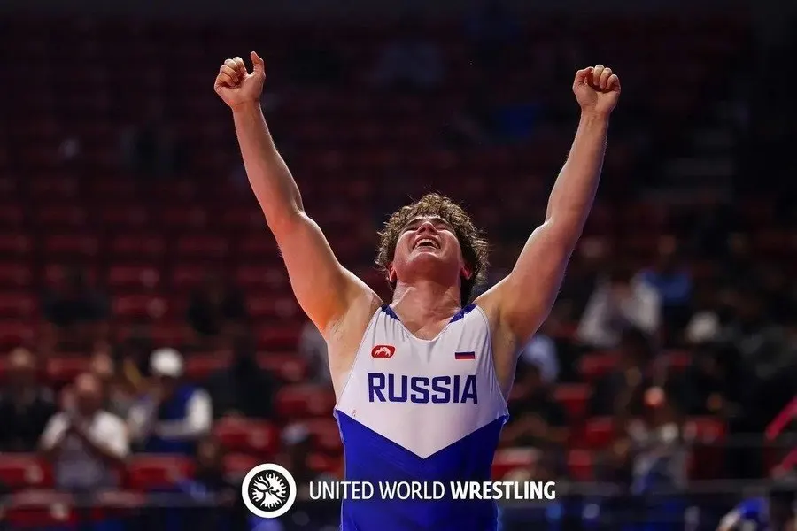 Арсен Балаян стал чемпионом мира среди молодёжи по вольной борьбе в Лас-Вегасе.